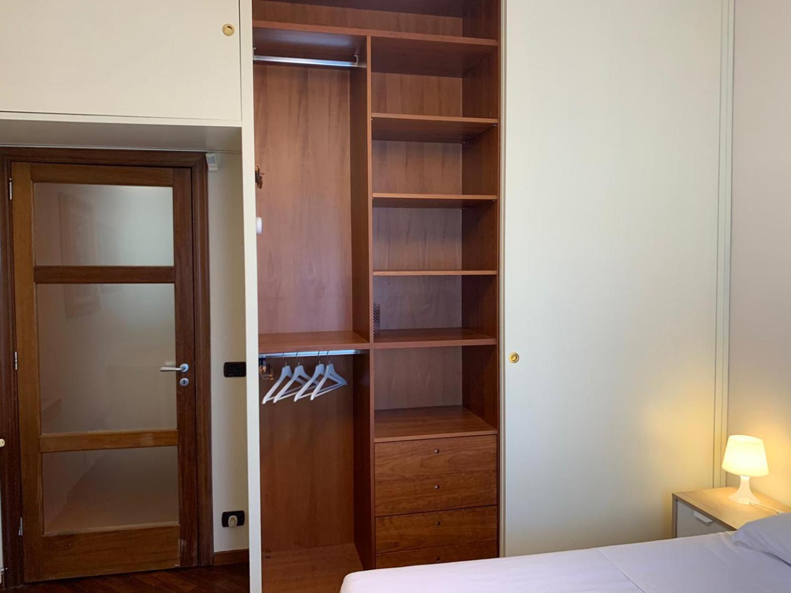 Deluxe King Room,1556755543:JPEG